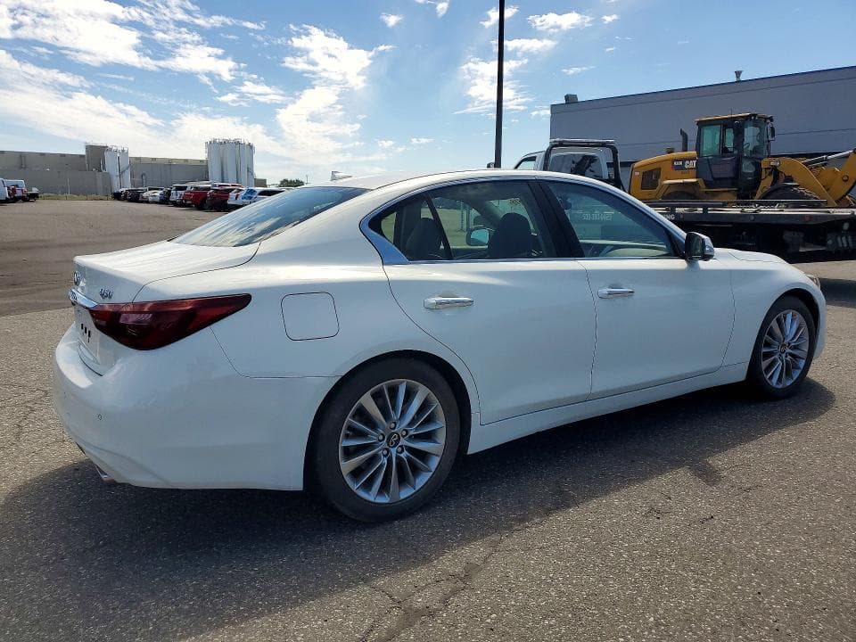 2021 INFINITI Q50 LUXE 4