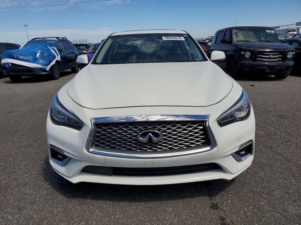2021 INFINITI Q50 LUXE 6