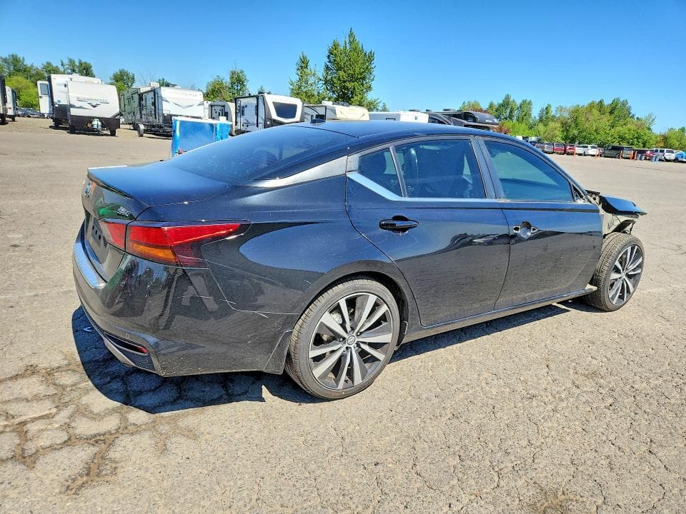 2020 NISSAN ALTIMA SR 3