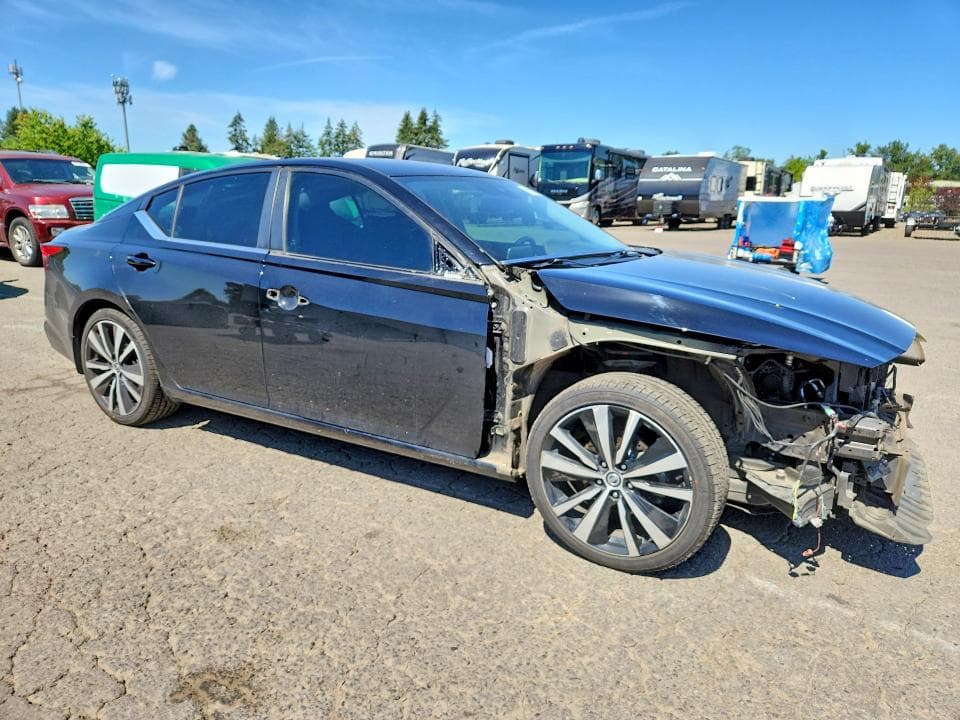 2020 NISSAN ALTIMA SR 4