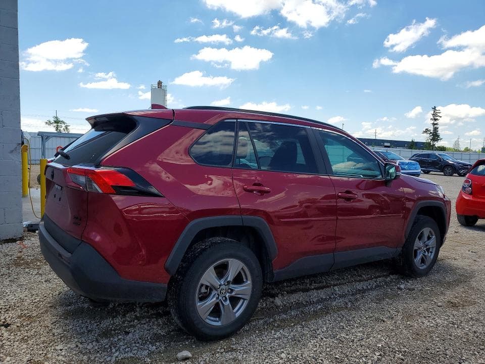 2024 TOYOTA RAV4 XLE XLE 3