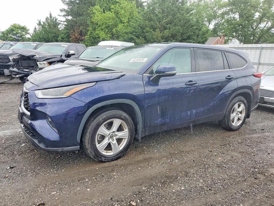 2021 TOYOTA HIGHLANDER LE - 1