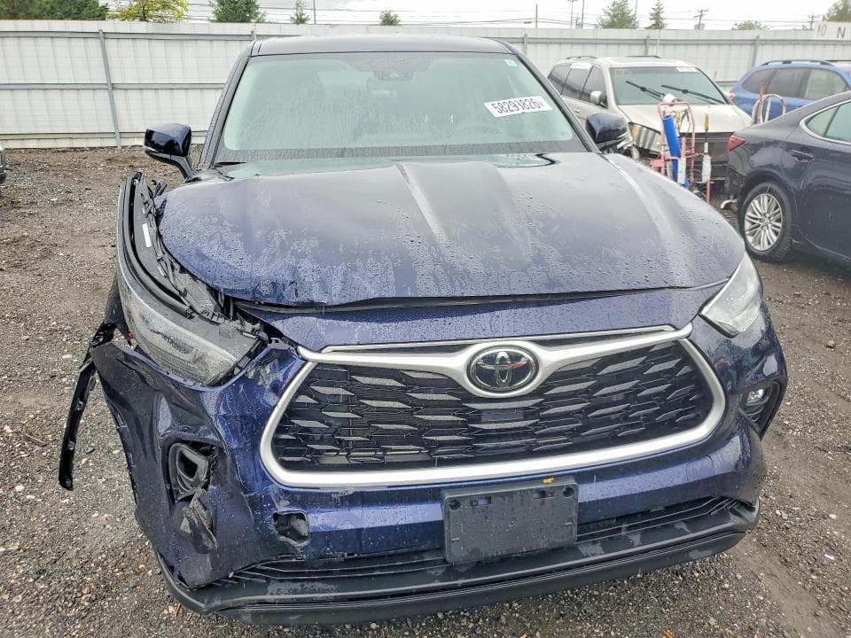2021 TOYOTA HIGHLANDER LE 5