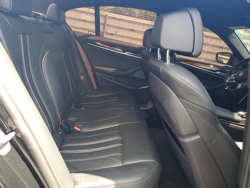 2019 BMW 540 I 10