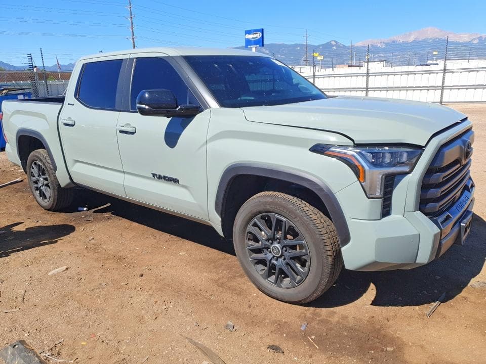2024 TOYOTA TUNDRA LIMITED 4