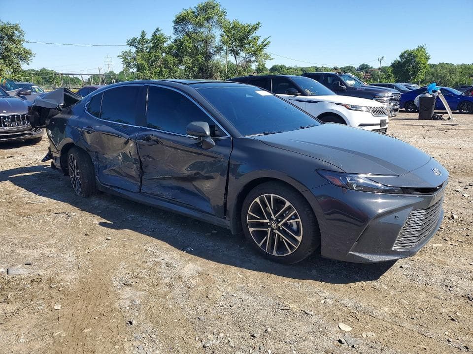 2026 TOYOTA CAMRY XLE 4