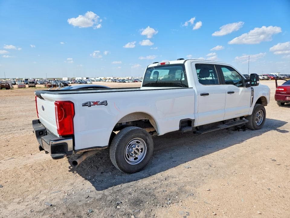 2025 FORD F250 SUPER DUTY 3