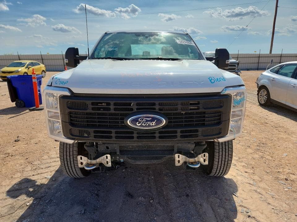 2025 FORD F250 SUPER DUTY 5