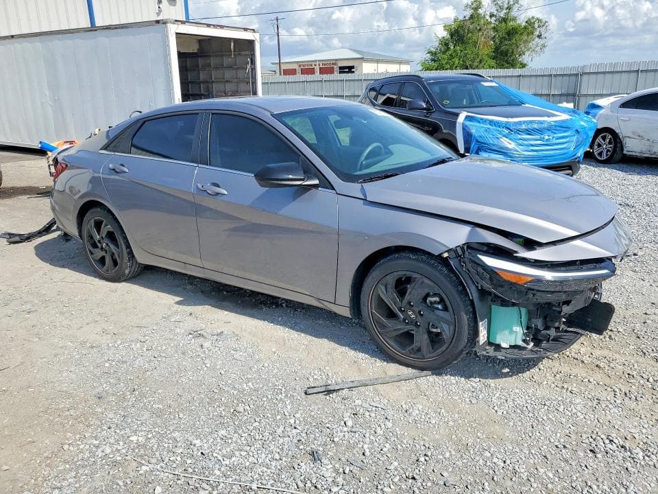 2026 HYUNDAI ELANTRA SEL SPORT PREMIUM 4
