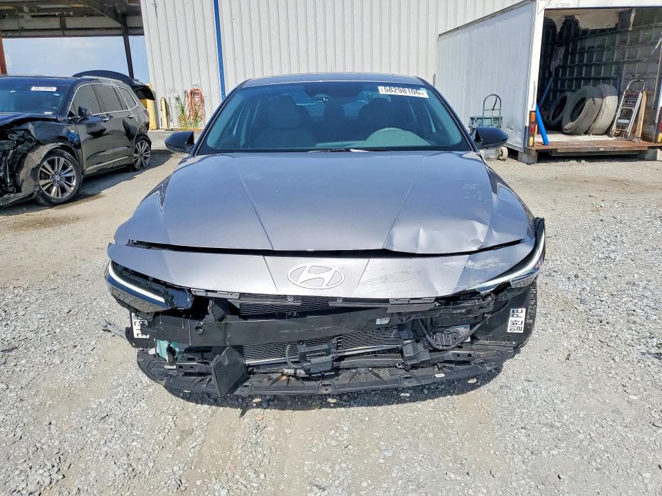 2026 HYUNDAI ELANTRA SEL SPORT PREMIUM 5