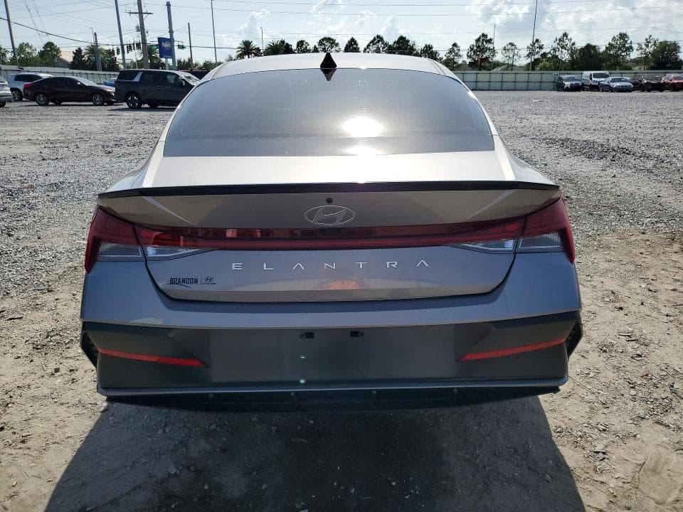 2026 HYUNDAI ELANTRA SEL SPORT PREMIUM 6