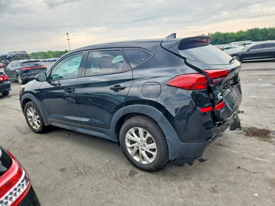 2020 HYUNDAI TUCSON SE 2