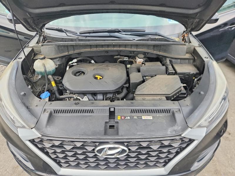 2020 HYUNDAI TUCSON SE 12