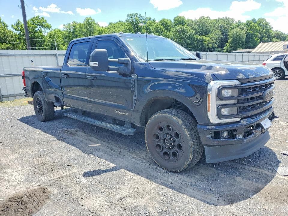 2024 FORD F350 SUPER DUTY 4