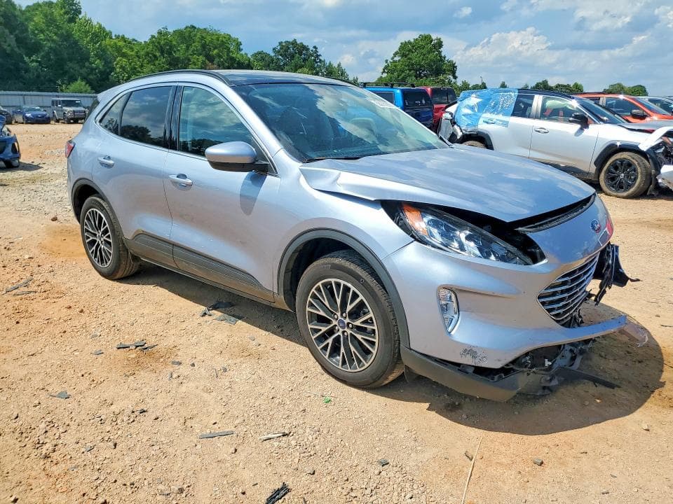 2022 FORD ESCAPE TITANIUM 4