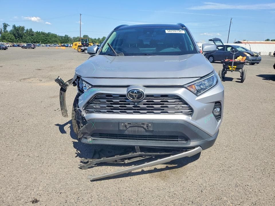 2019 TOYOTA RAV4 LIMITED 5