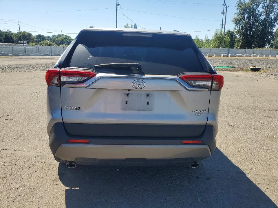 2019 TOYOTA RAV4 LIMITED 6
