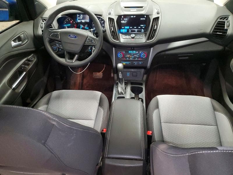 2017 FORD ESCAPE SE SE 8