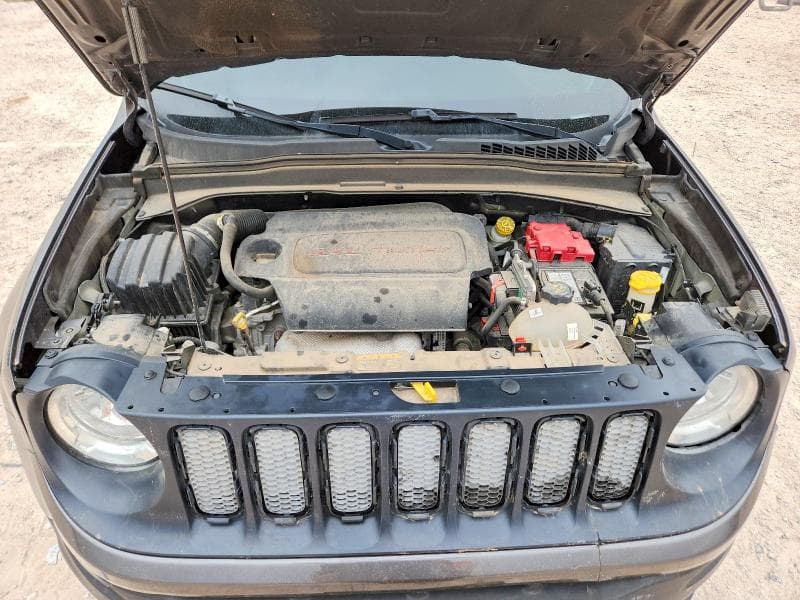 2018 JEEP RENEGADE LATITUDE 11