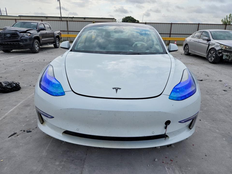 2022 TESLA MODEL 3 5