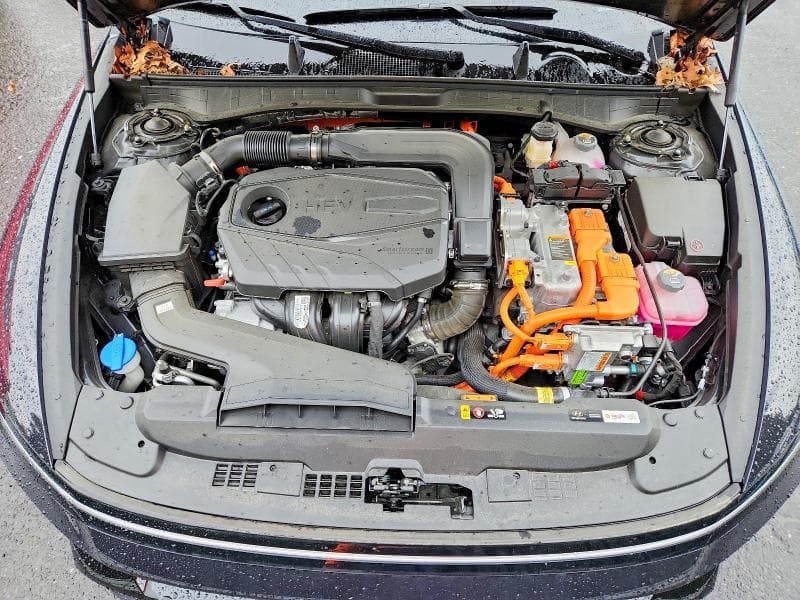 2025 HYUNDAI SONATA HYBRID LIMITED 11