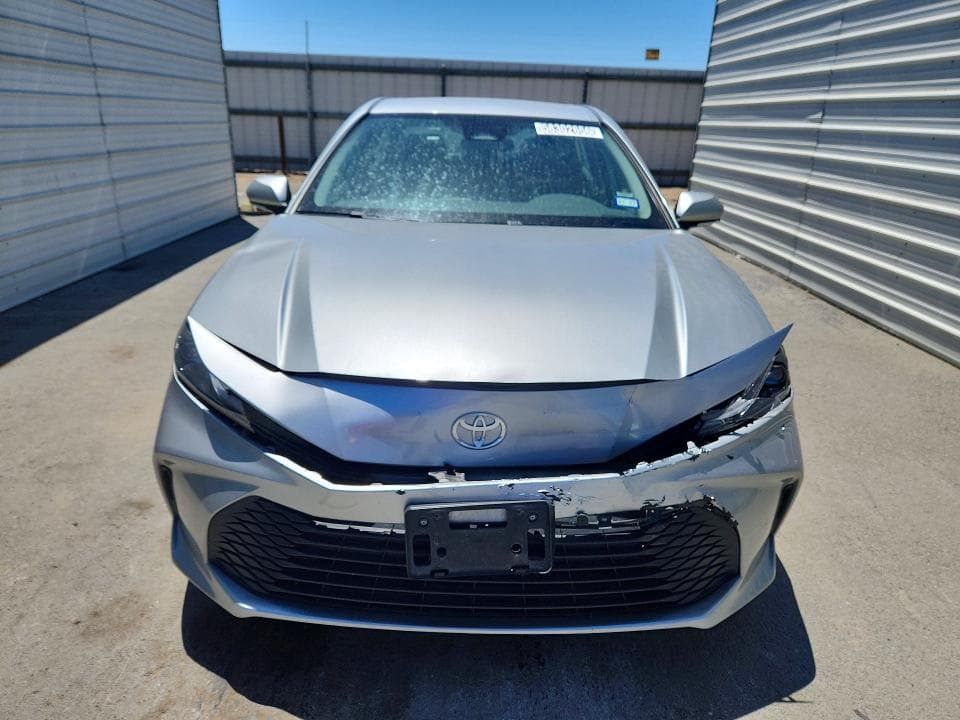 2025 TOYOTA CAMRY LE 5