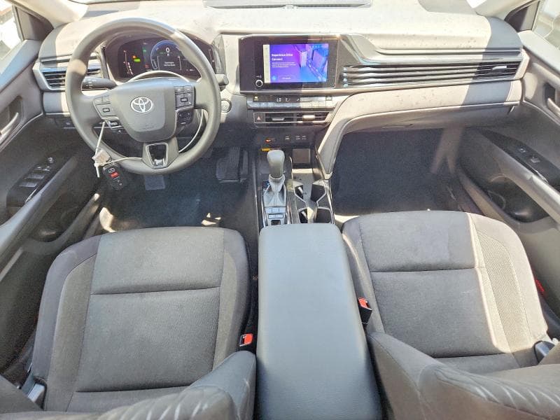 2025 TOYOTA CAMRY LE 8