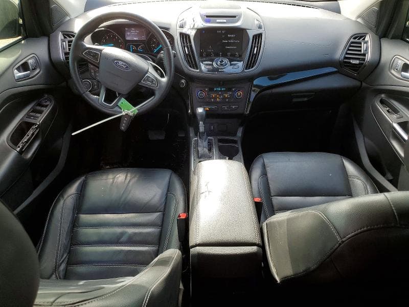 2017 FORD ESCAPE TITANIUM 8