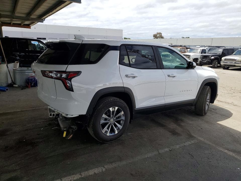 2026 CHEVROLET EQUINOX LT 3