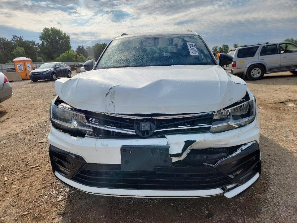 2020 VOLKSWAGEN TIGUAN SE 5