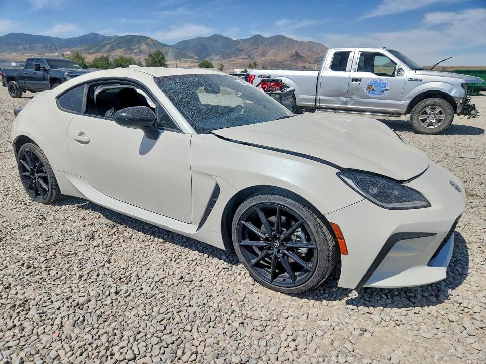 2024 TOYOTA GR 86 PREMIUM 4