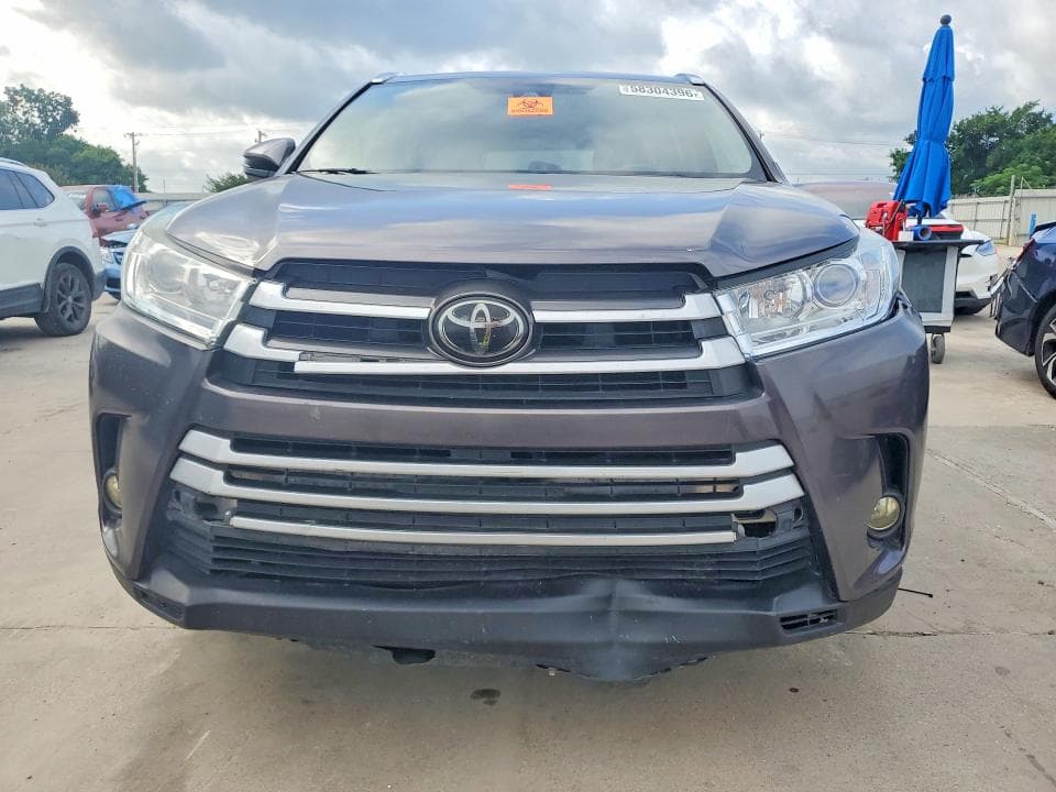 2017 TOYOTA HIGHLANDER XLE 5