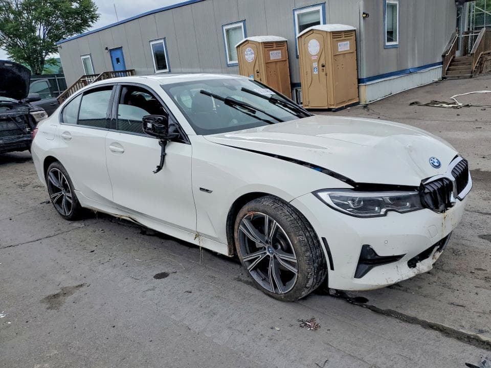 2022 BMW 330XE 4