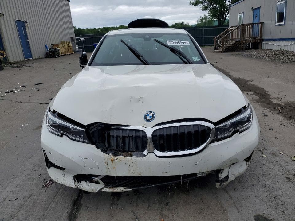 2022 BMW 330XE 5