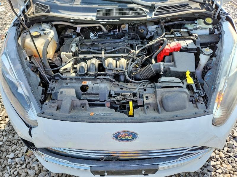 2017 FORD FIESTA SE 11