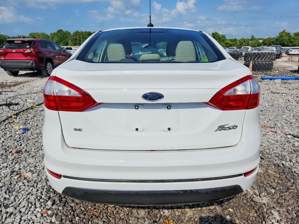 2017 FORD FIESTA SE 6