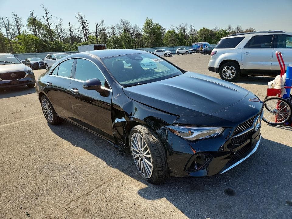 2025 MERCEDES-BENZ CLA 250 4MATIC 4