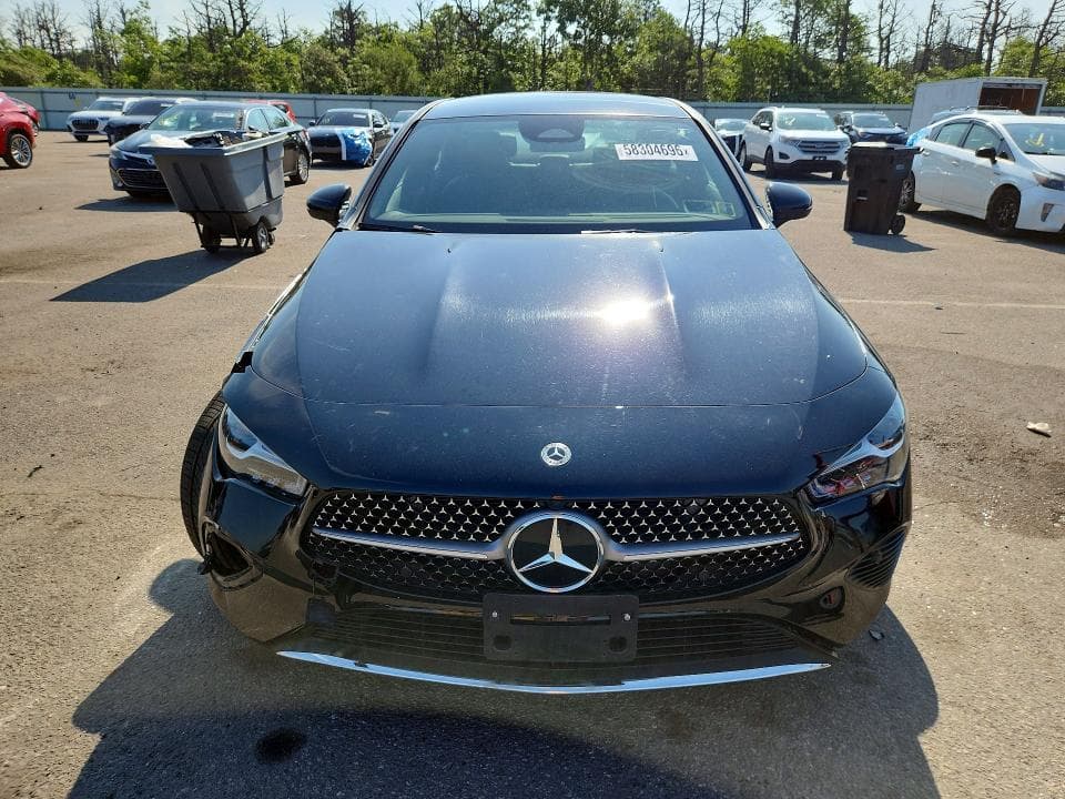 2025 MERCEDES-BENZ CLA 250 4MATIC 5