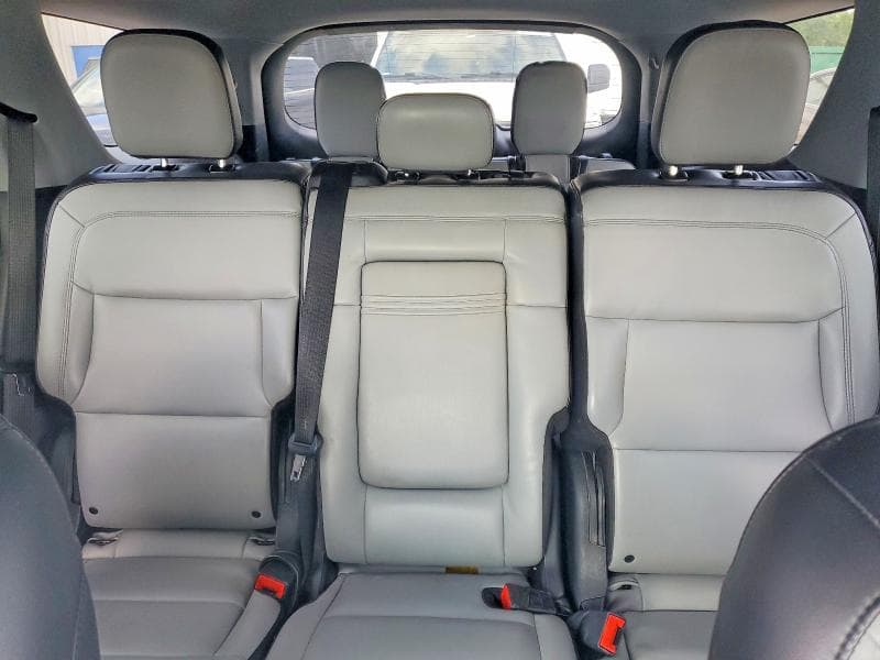 2021 FORD EXPLORER XLT 10