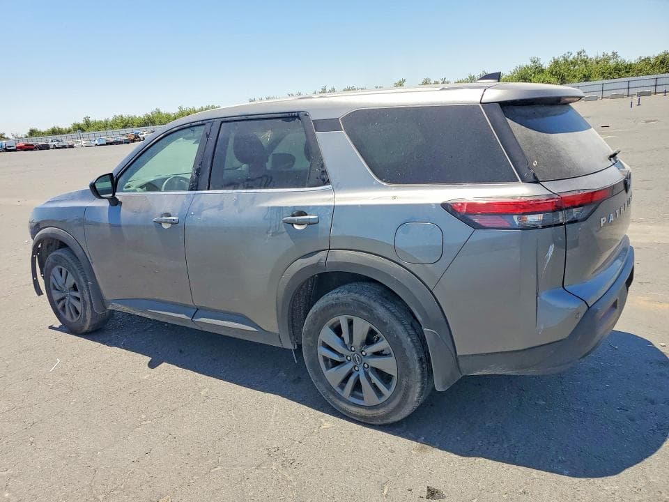 2024 NISSAN PATHFINDER S 2
