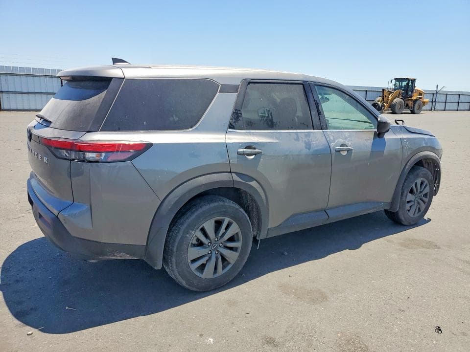 2024 NISSAN PATHFINDER S 3