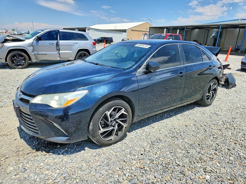2016 TOYOTA CAMRY HYBRID LE
