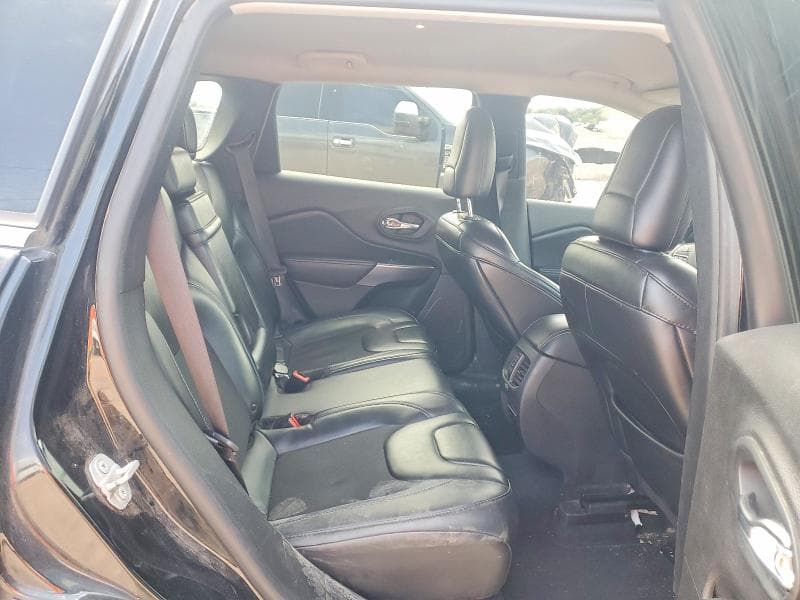 2019 JEEP CHEROKEE LATITUDE PLUS 11
