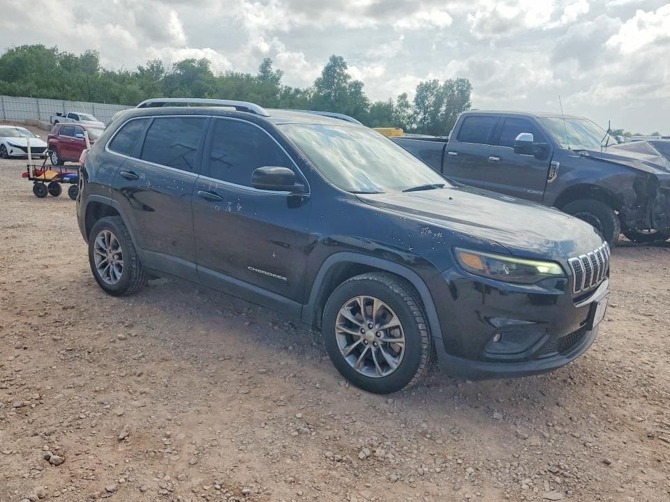 2019 JEEP CHEROKEE LATITUDE PLUS 4