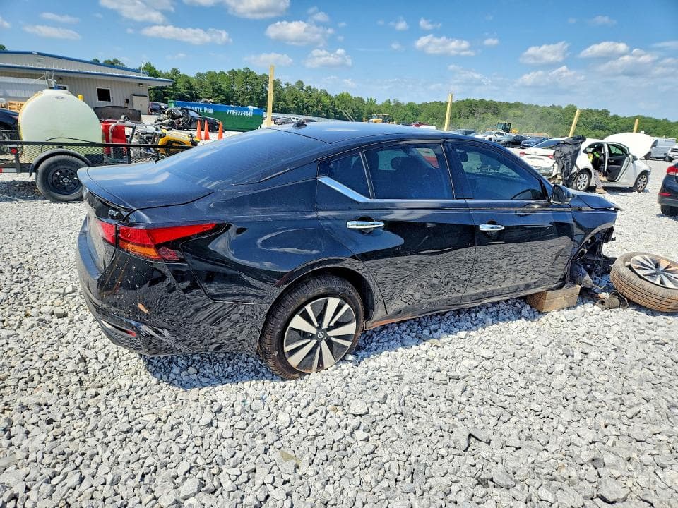 2019 NISSAN ALTIMA SV 3