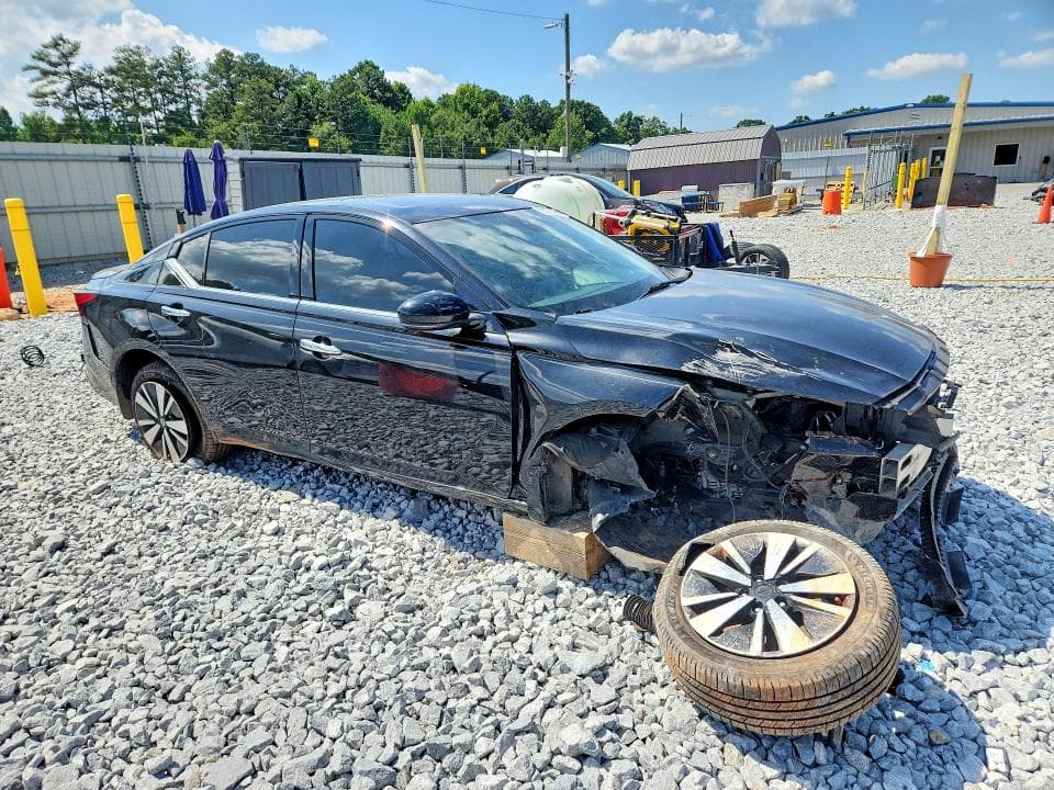 2019 NISSAN ALTIMA SV 4