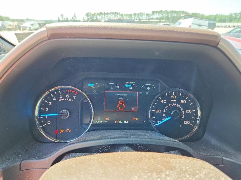 2018 FORD F150 SUPERCREW 9