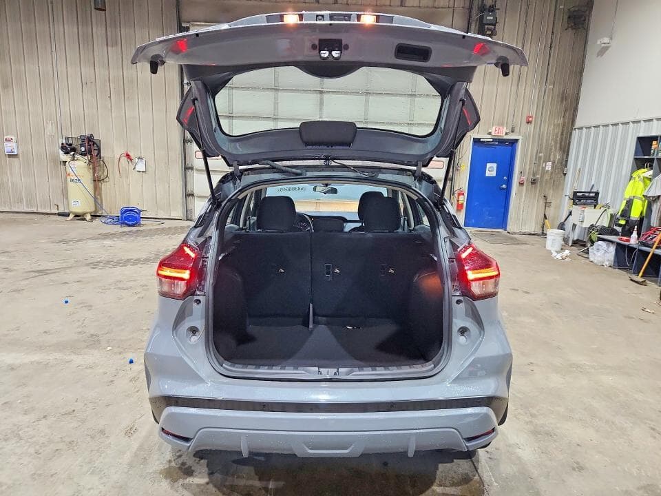 2024 NISSAN KICKS SV SV 6