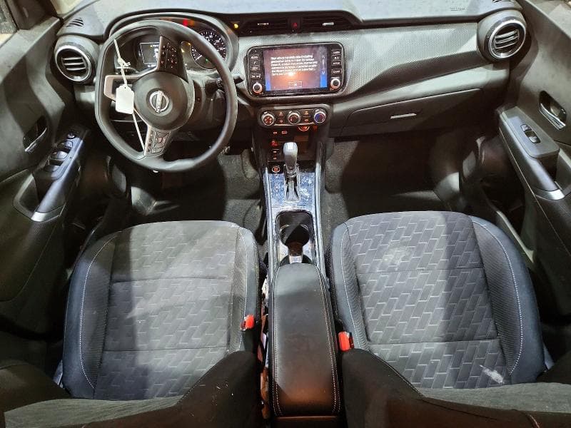 2024 NISSAN KICKS SV SV 8