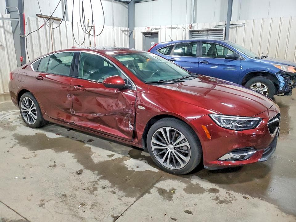2018 BUICK REGAL ESSENCE ESSENCE 4